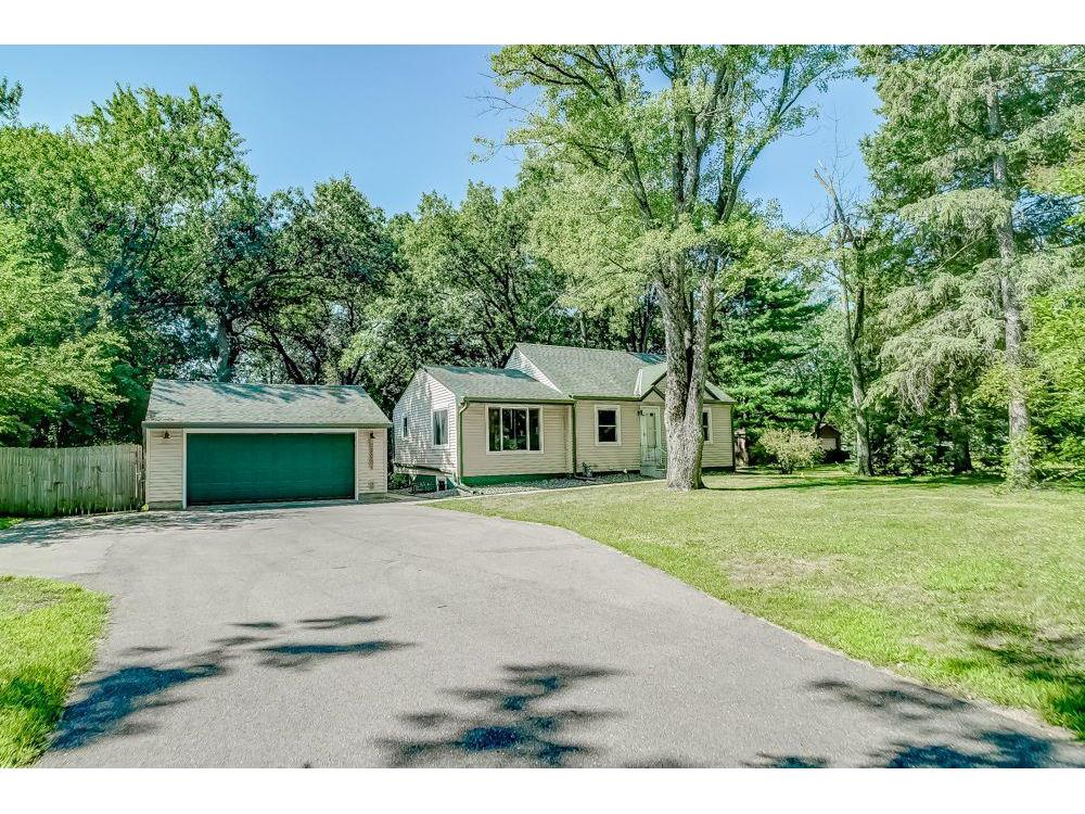 2605 Eastman Drive New Brighton MN 55112 5617409 image1