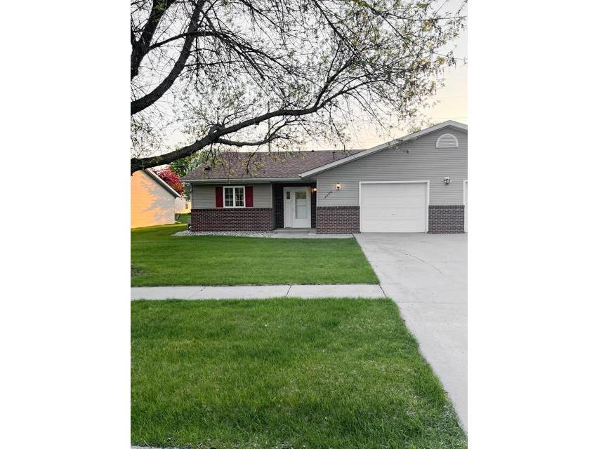 2606 9th Street SW Willmar MN 56201 5758258 image1
