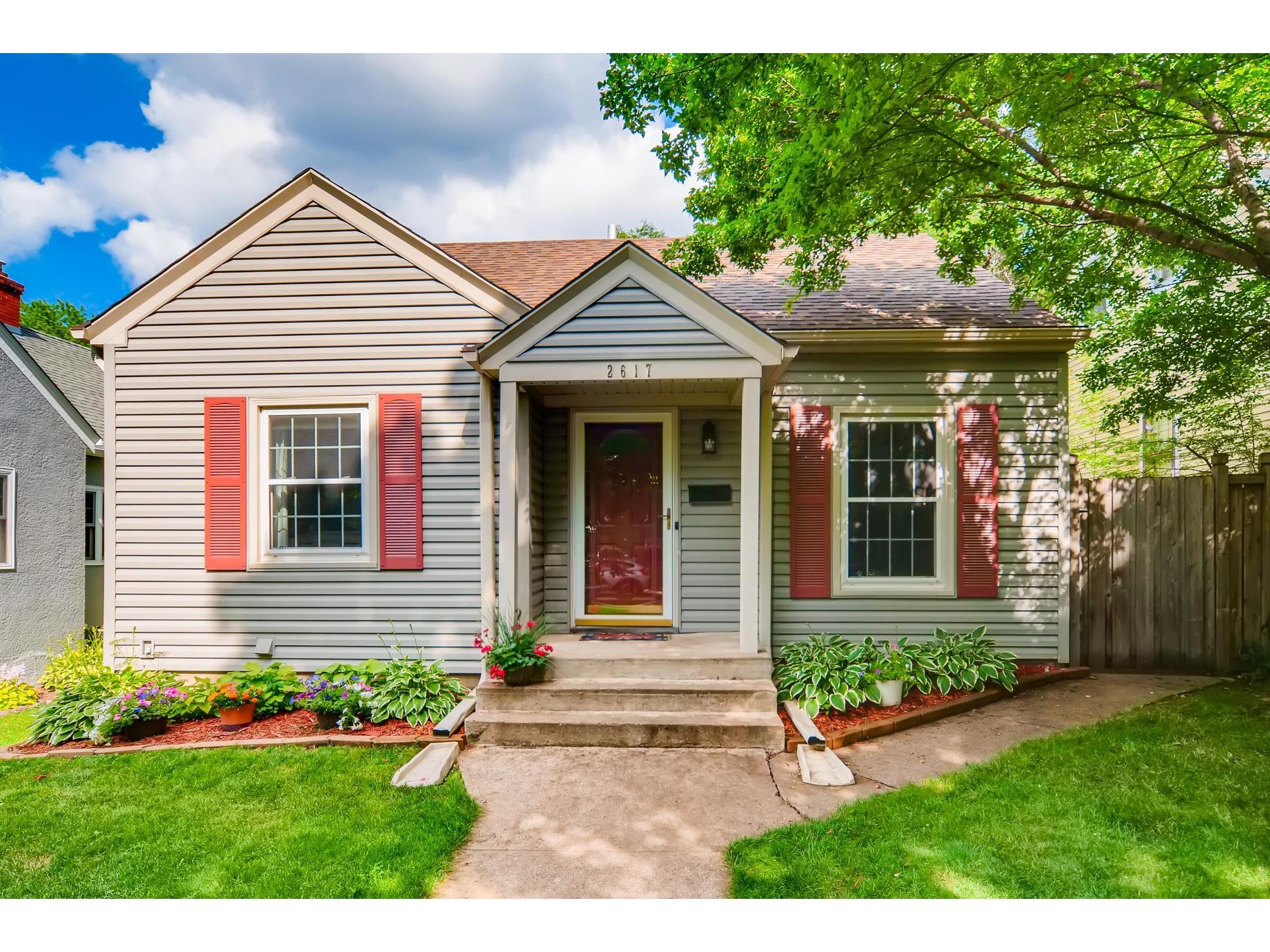 2617 Garfield Street NE Minneapolis MN 55418 5620457 image1