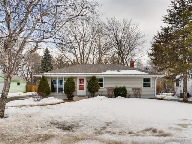 2674 Victoria Street N Roseville MN 55113