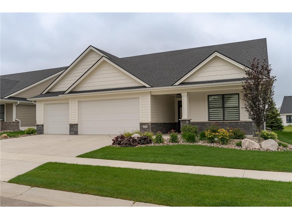 2732 Bentley Drive SW Rochester MN 55902 6565109 image1