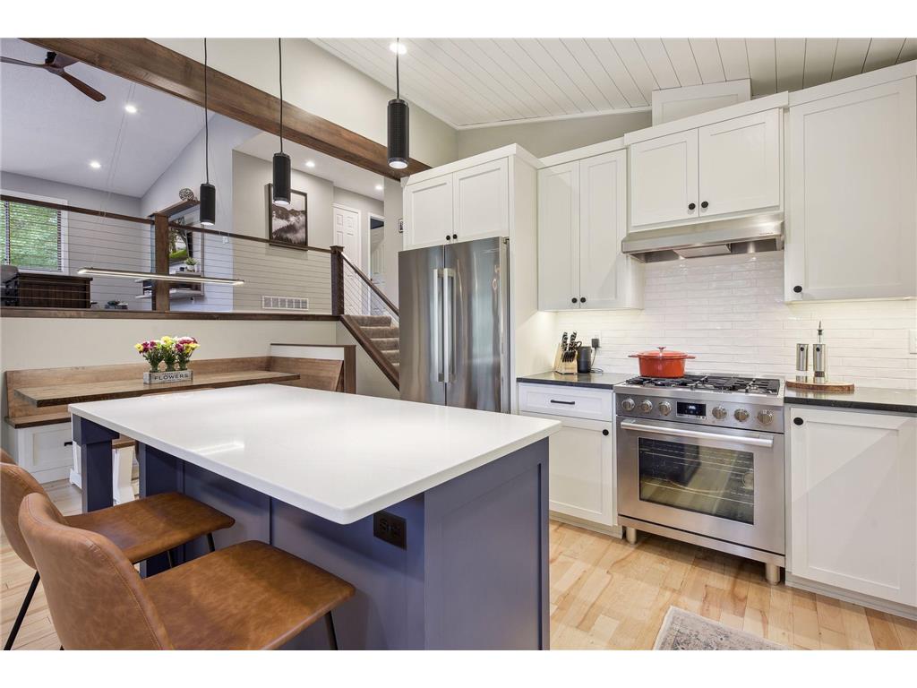 2771 Foxgate Drive Minnetonka MN 55305 6250578 image1