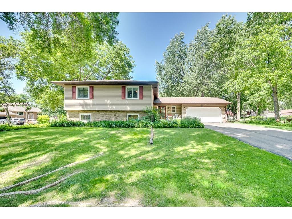 2879 Mary Lane Maplewood MN 55109 5607205 image1