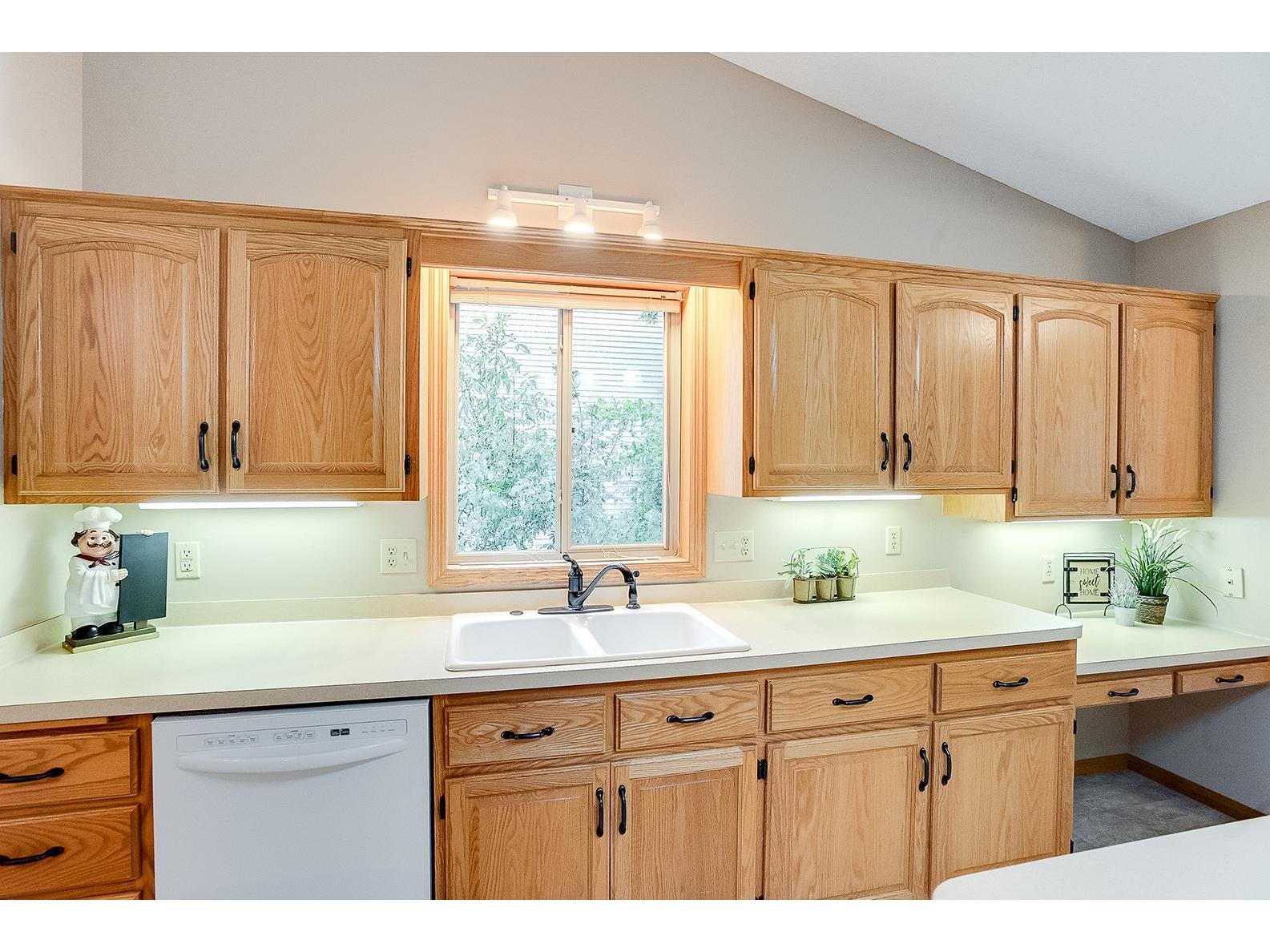 2931 92nd Lane NE Blaine MN 55449 5641133 image1