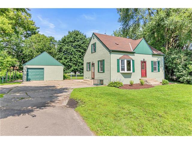 2957 Rice Street Roseville MN 55113