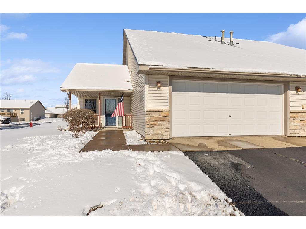 300 Cedar Street #13 Baldwin WI 54002 6490562 image1