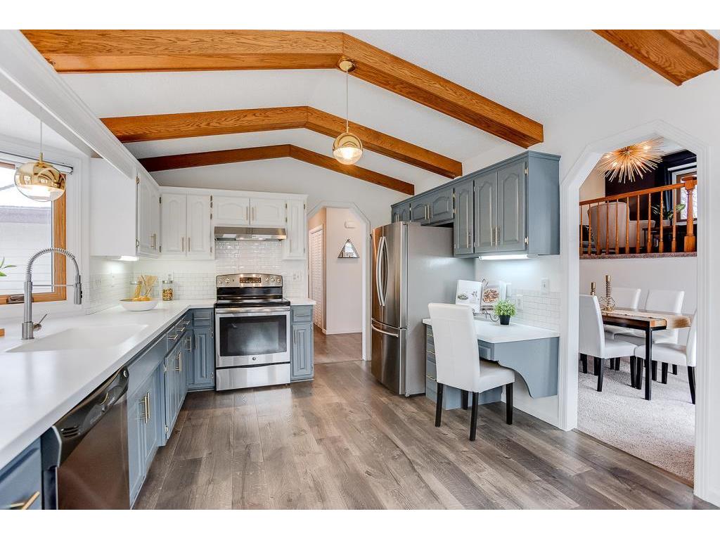 303 Oak Hill Drive Shoreview MN 55126 5545276 image1