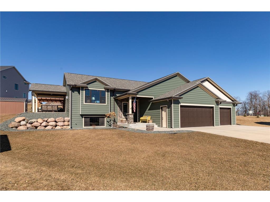 306 Sweetwater Court Saint Charles MN 55972 6488119 image1