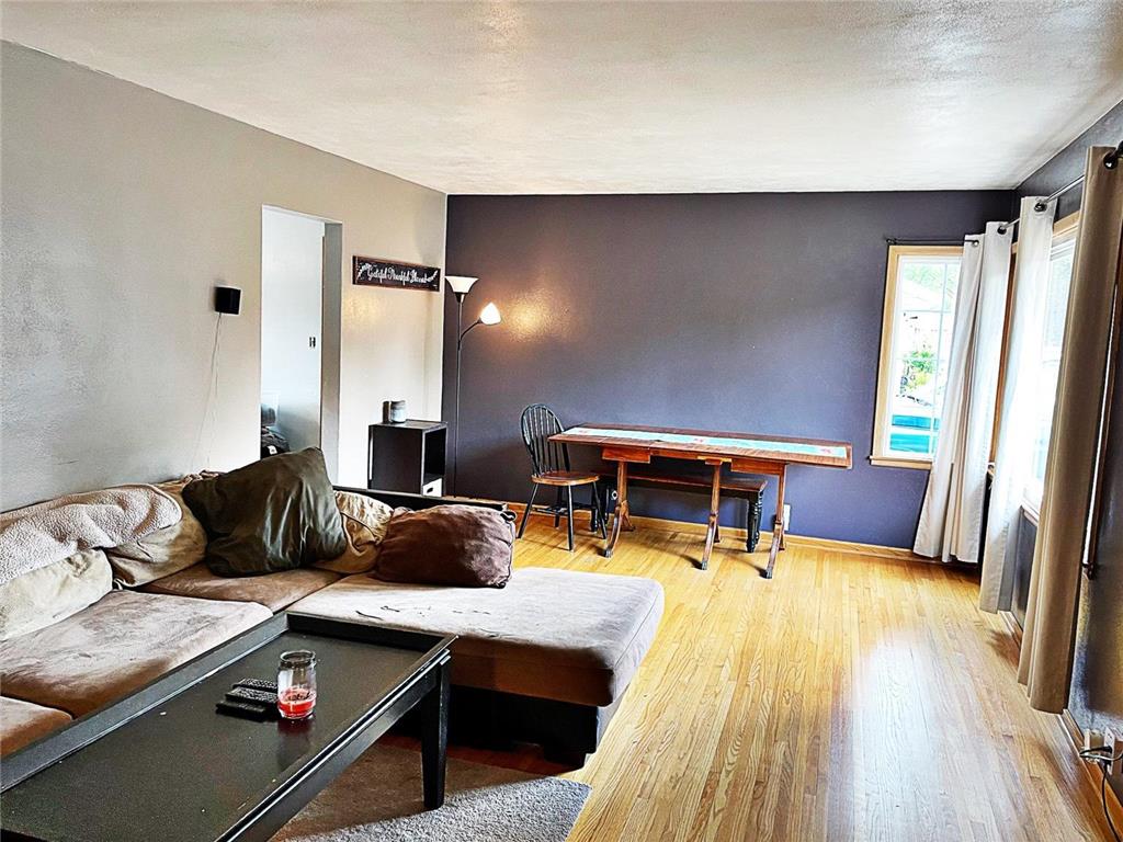 309 Sunrise Boulevard Redwood Falls MN 56283 6087229 image3