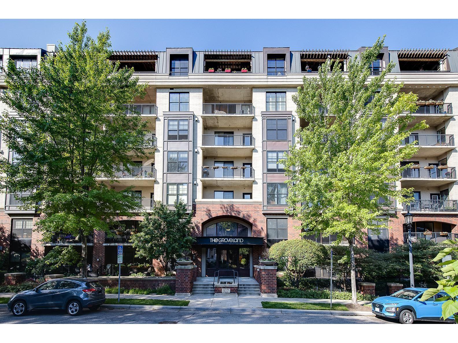 317 Groveland Avenue #319 Minneapolis MN 55403 5611231 image1
