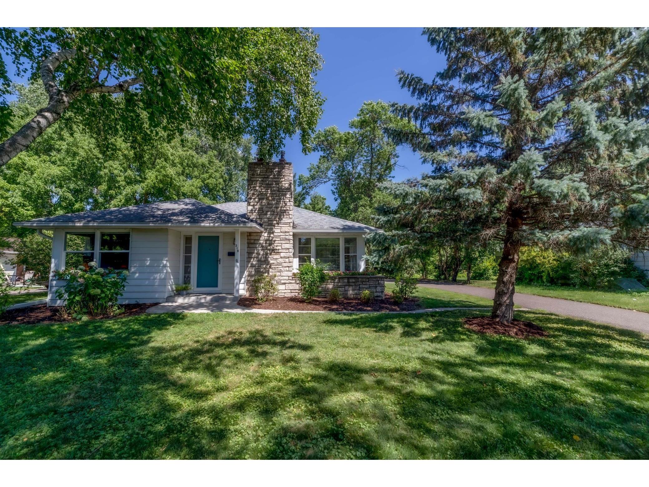 319 Turners Crossroad S Golden Valley MN 55416 5628187 image1