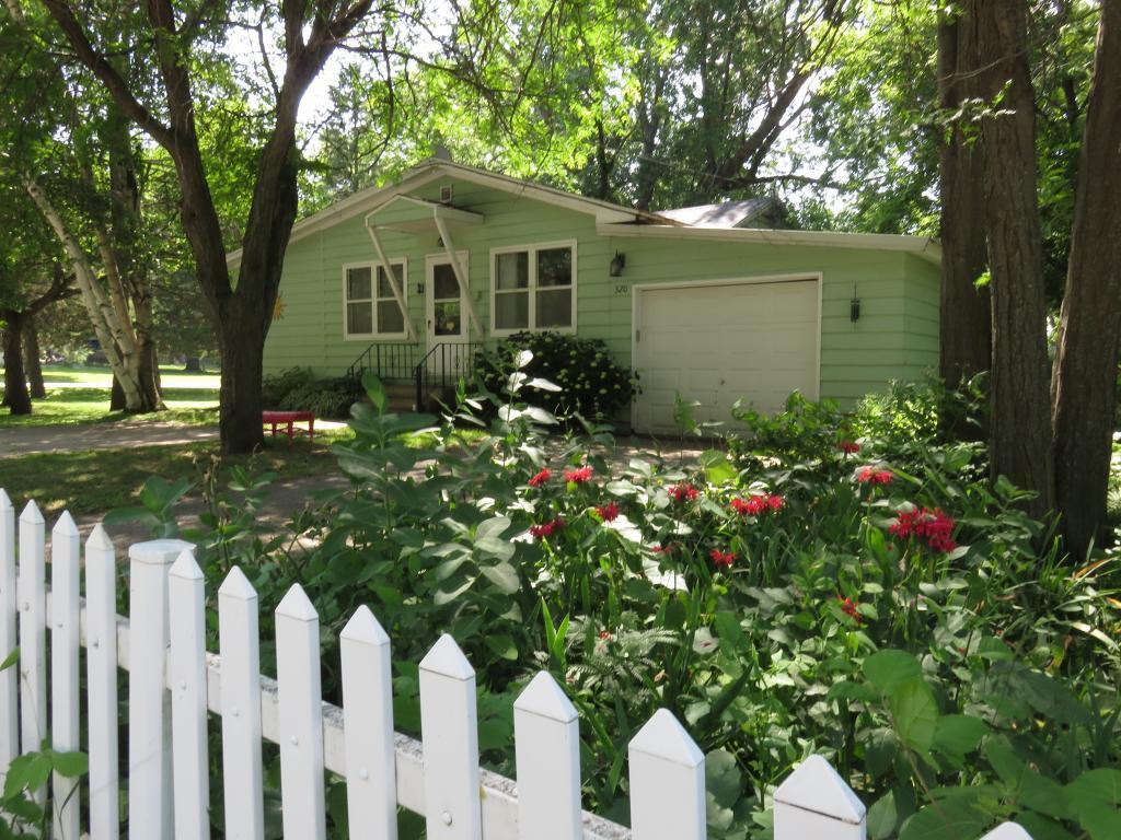 320 Ash Street SE New London MN 56273 6082496 image1