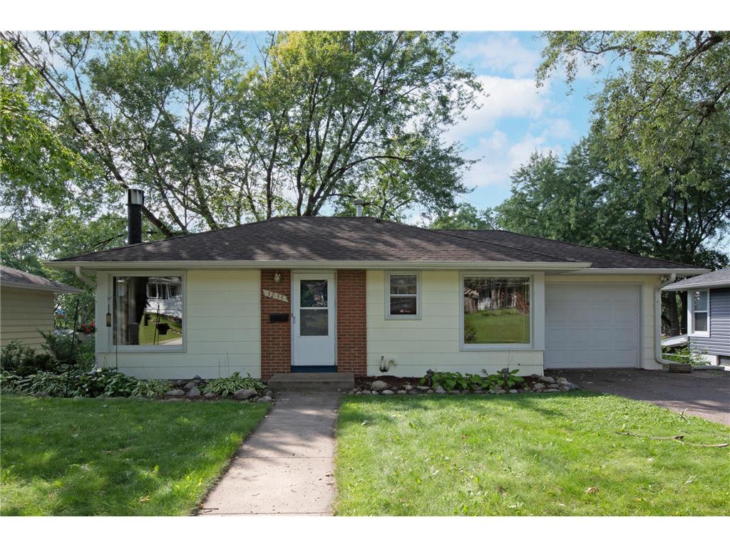 3233 Ewing Avenue N Robbinsdale MN 55422 6246320 image1
