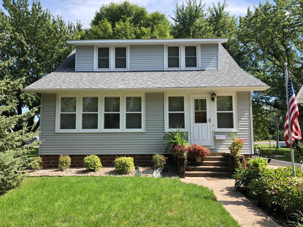 325 N Washington Avenue Springfield MN 56087 5501932 image1
