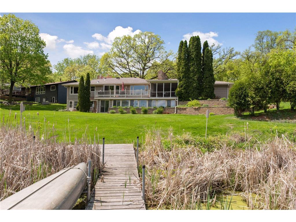 3465 Deephaven Avenue Deephaven MN 55391 - Louise 6199507 image1