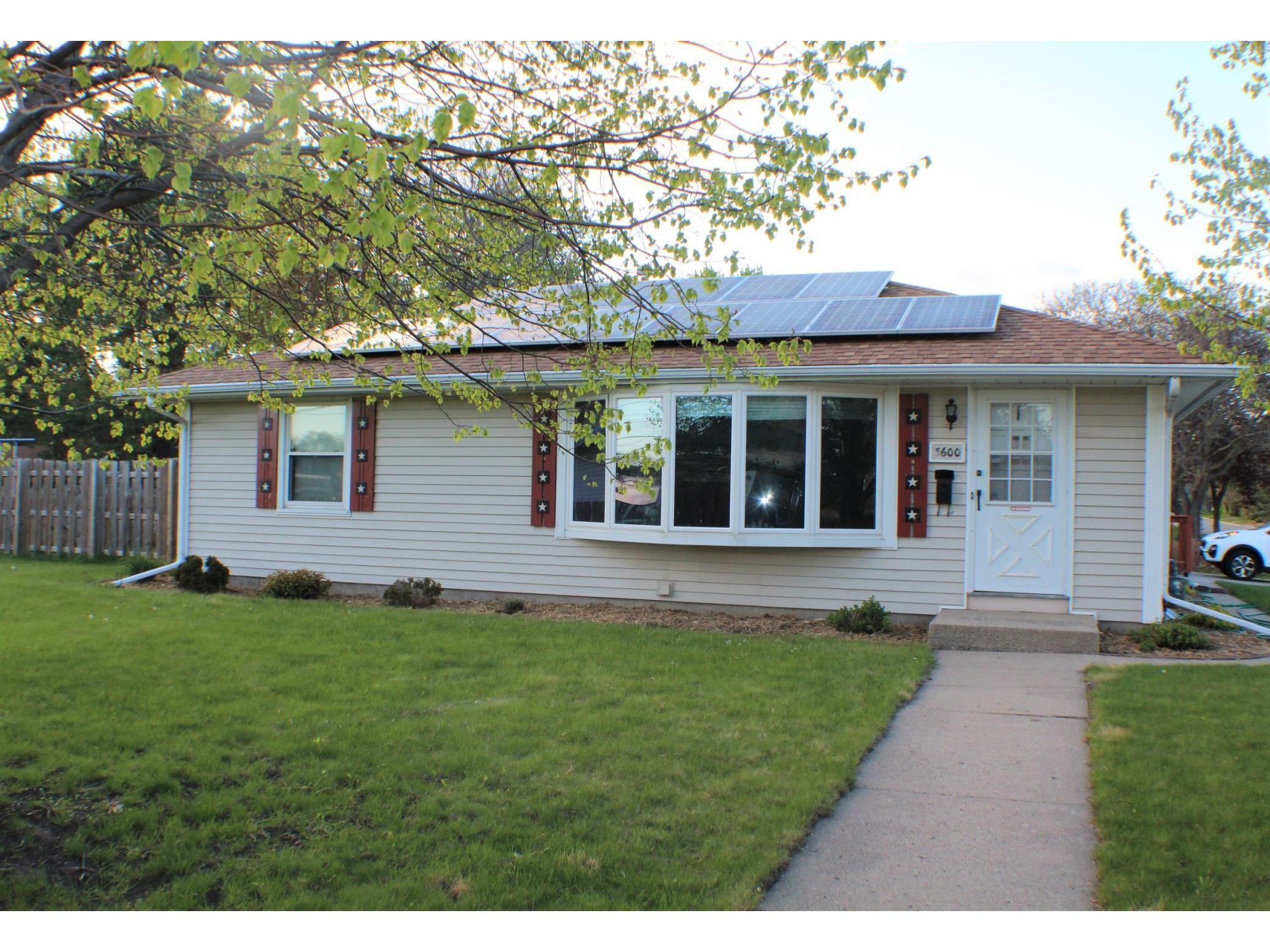 3600 W Old Shakopee Road Bloomington MN 55431 5746383 image1