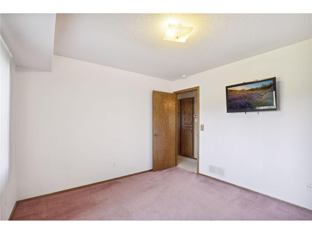 3615 E Mineral Pond Boulevard Anoka MN 55303 6304778 image16