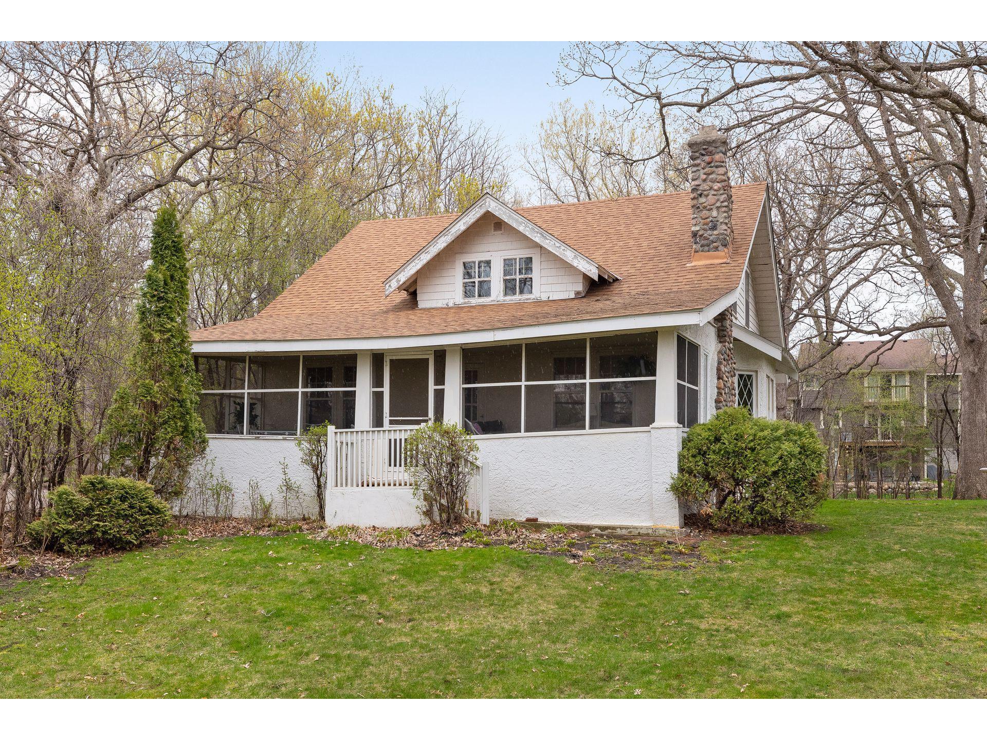 3672 Snelling Avenue N Arden Hills MN 55112 5744277 image1