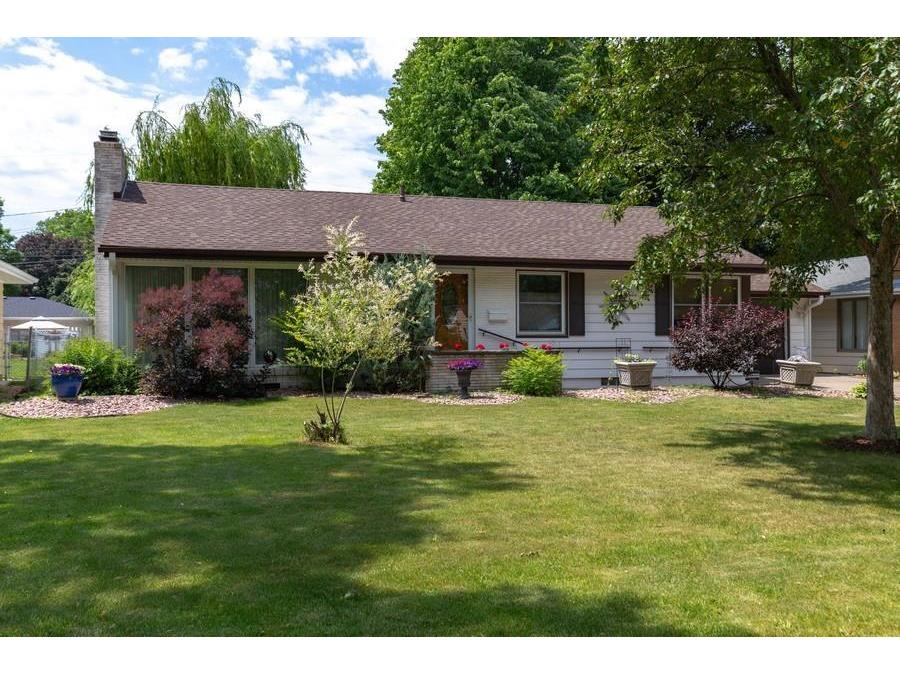 3719 Adair Avenue N Crystal MN 55422 5612226 image1