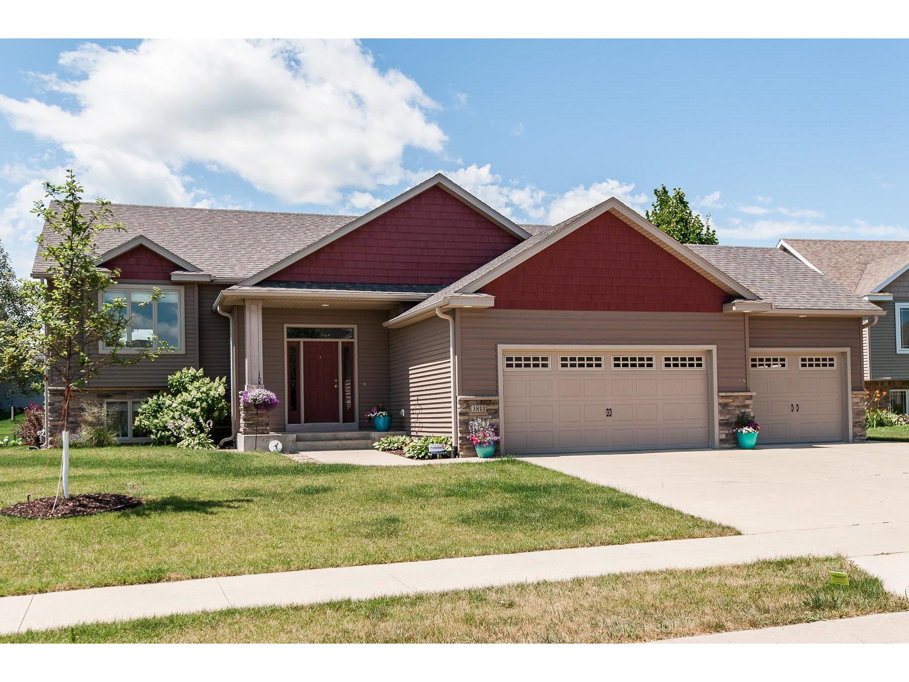 3811 Odyssey Drive SW Rochester MN 55902 5622608 image1