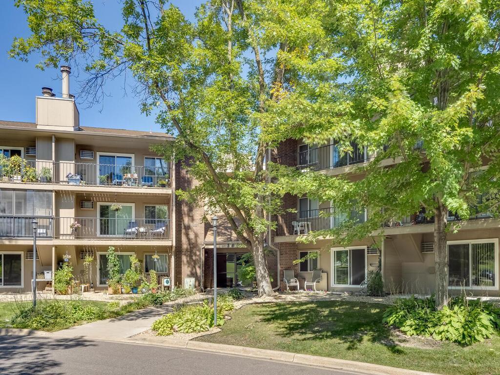 3850 Plymouth Boulevard #117 Plymouth MN 55446 6254860 image1