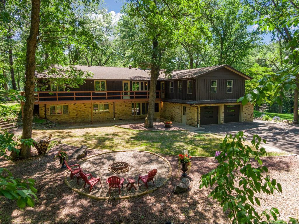 4 Oriole Lane North Oaks MN 55127 5567441 image1