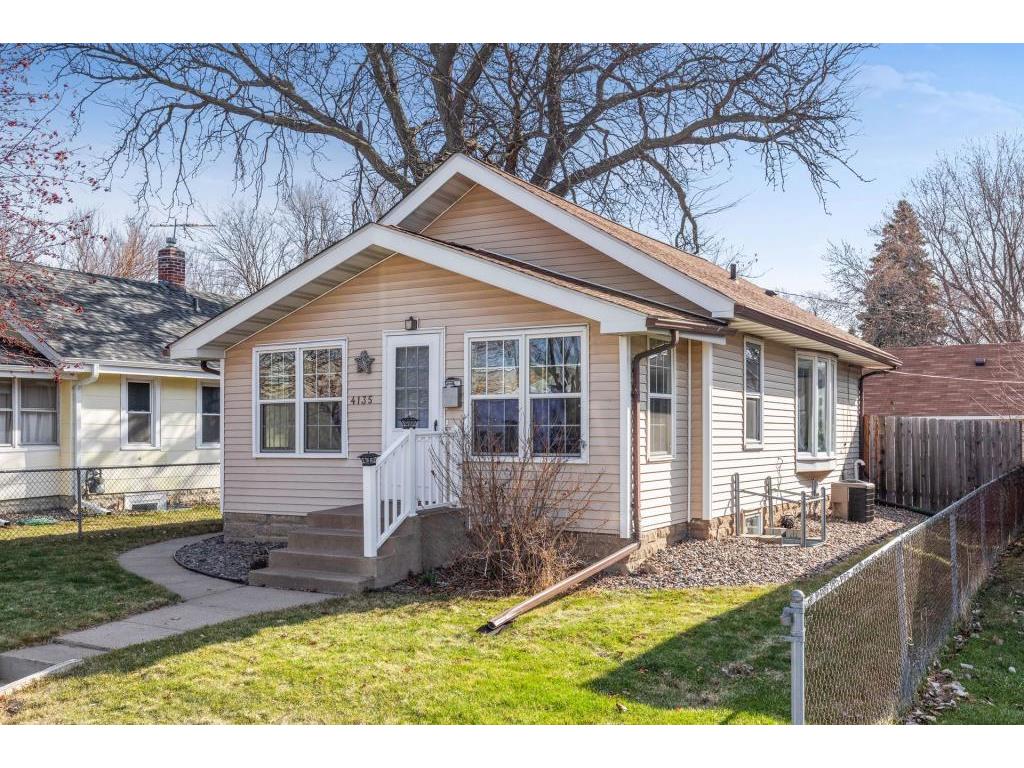 4135 4th Street NE Columbia Heights MN 55421 5544421 image1