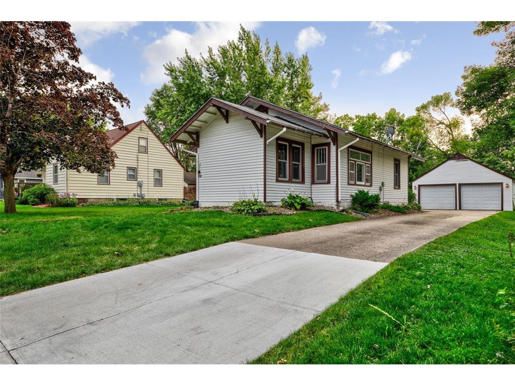 414 8th Street SE Waseca MN 56093 6418647 image1