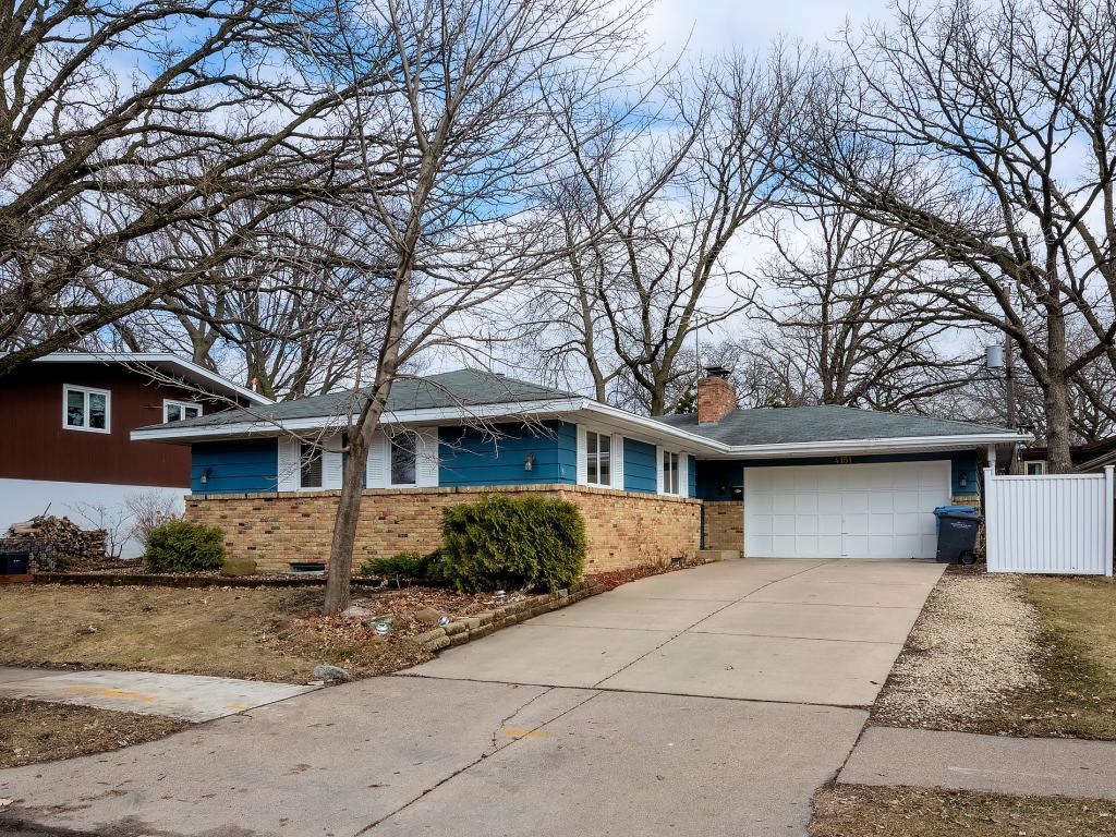 4151 Burton Lane Minneapolis MN 55406 5543888 image1