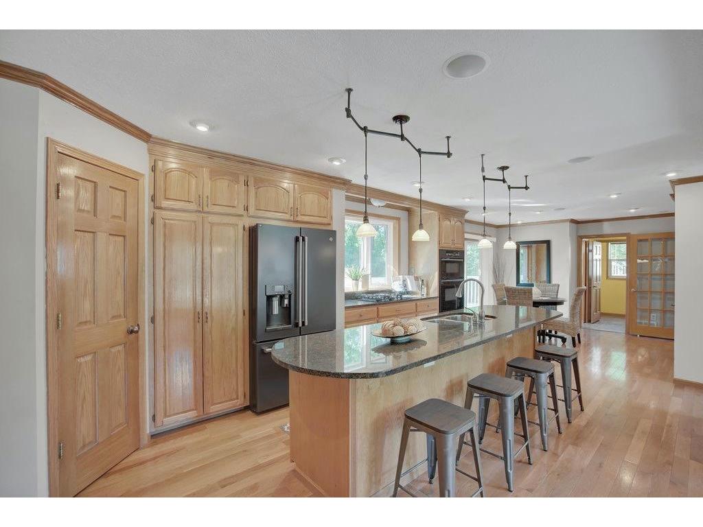 4182 Hemlock Lane Vadnais Heights MN 55127 5577518 image1