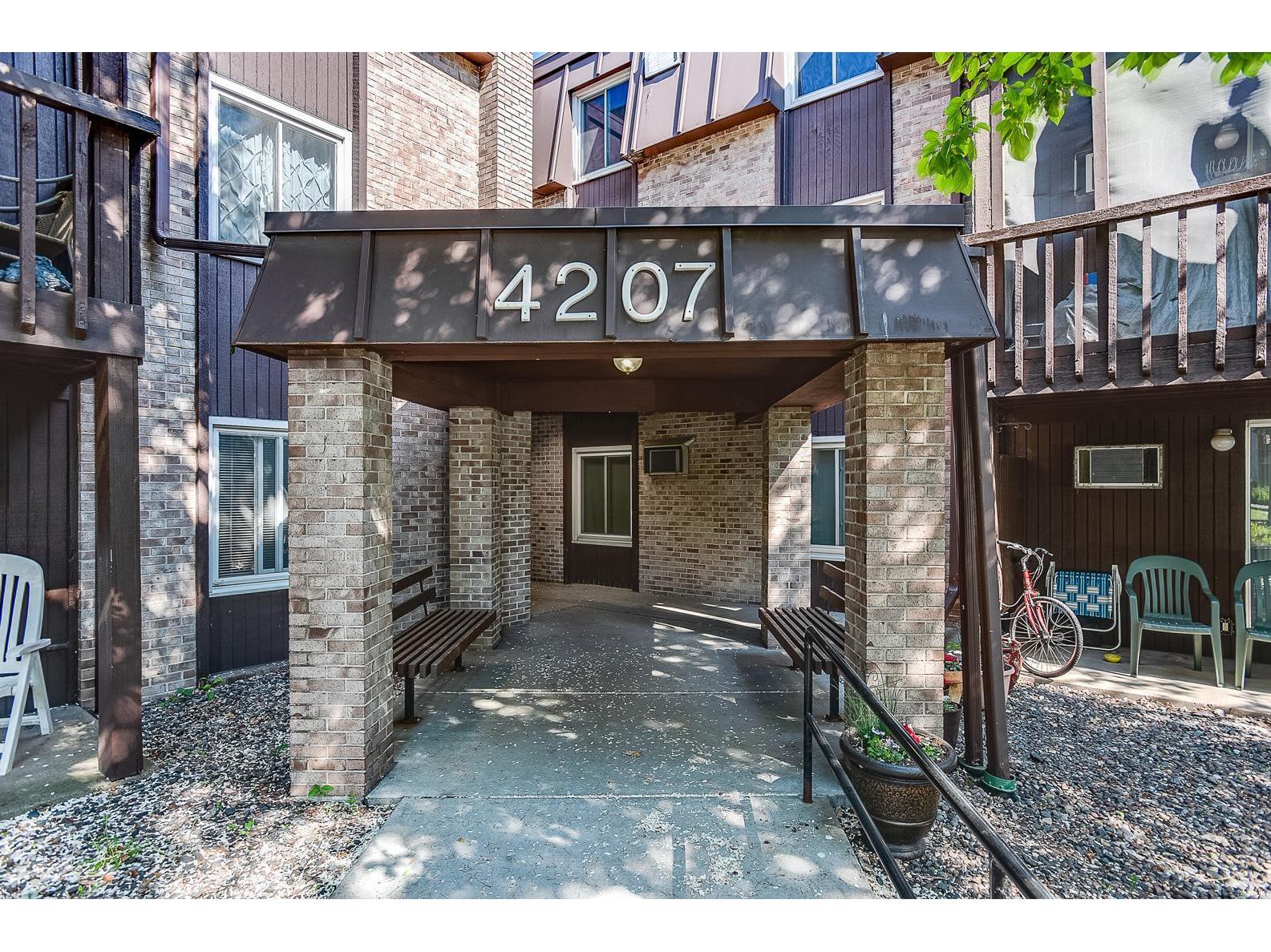 4207 Lakeside Avenue N #134 Brooklyn Center MN 55429 - Lower Twin Lake 5758460 image1