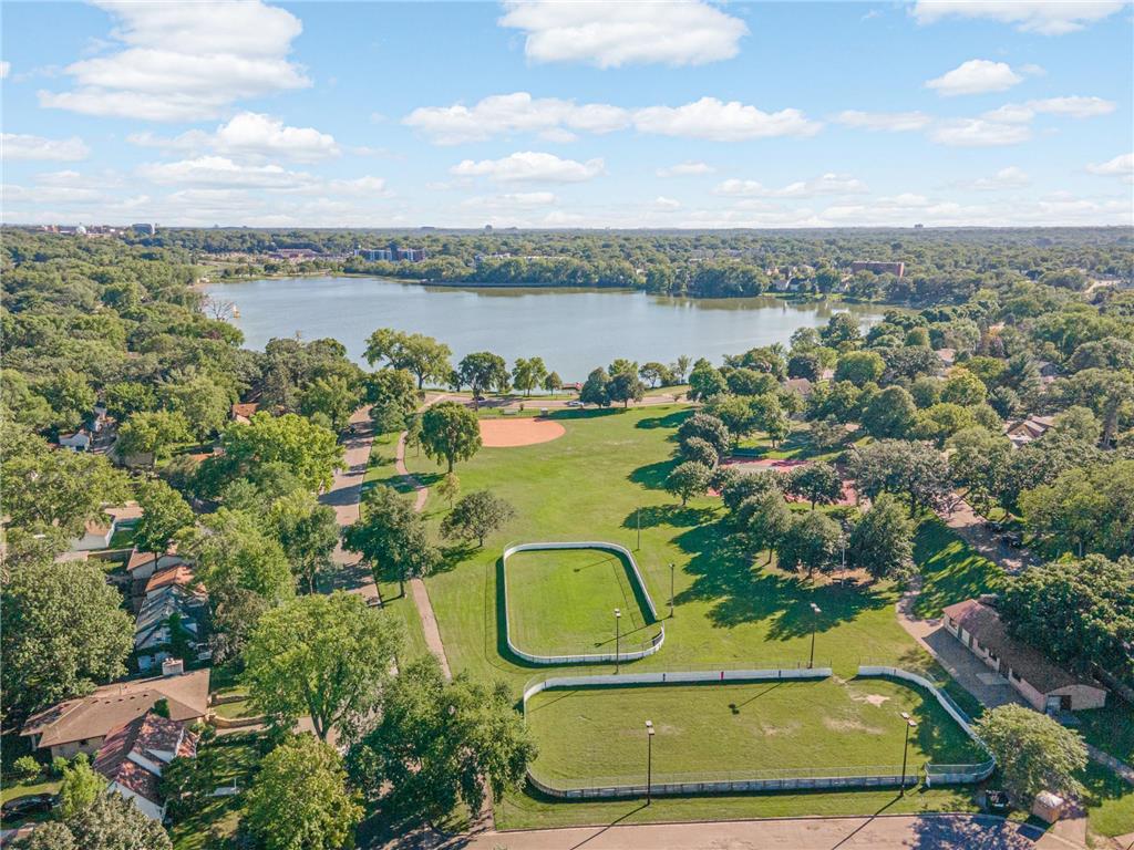 4222 Chowen Avenue N Robbinsdale MN 55422 6307959 image28