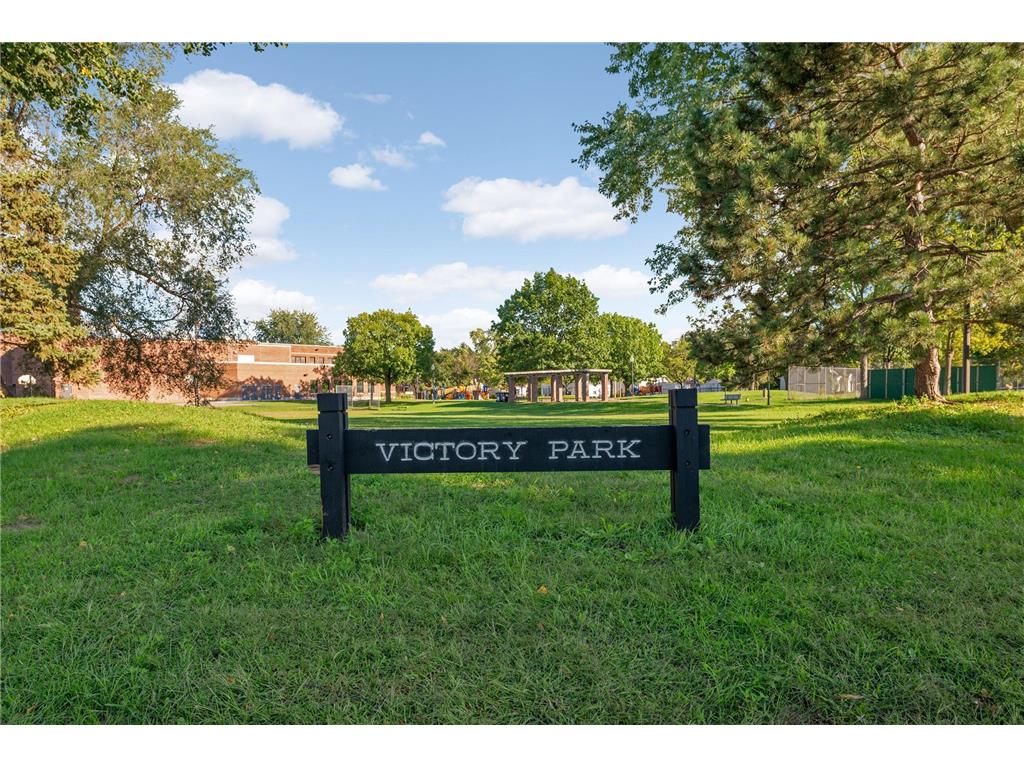 4222 Chowen Avenue N Robbinsdale MN 55422 6307959 image37