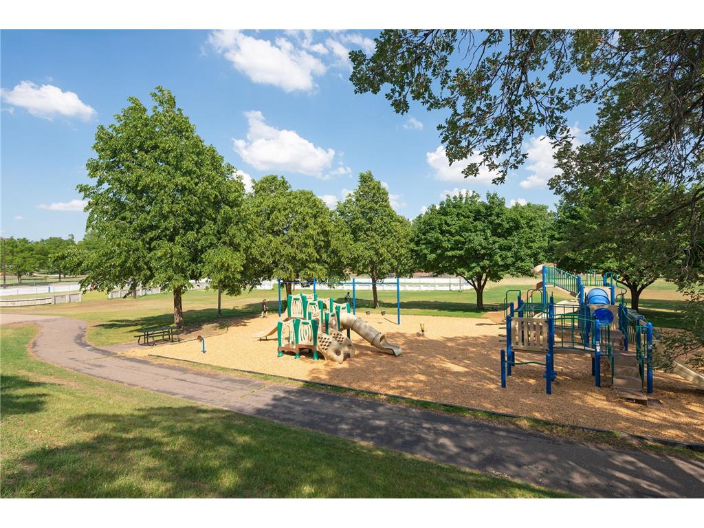 4222 Chowen Avenue N Robbinsdale MN 55422 6307959 image38
