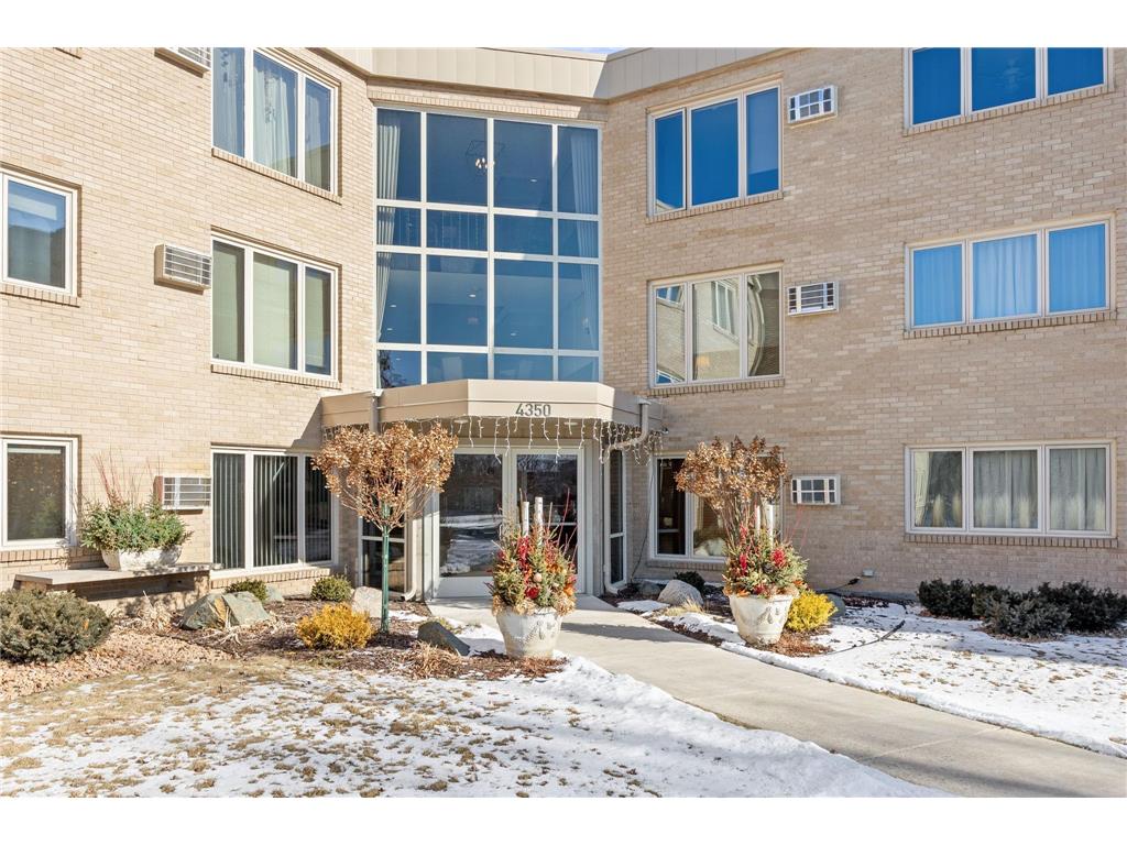 4350 Brookside Court #302 Edina MN 55436 - Meadowbrook 6673161 image1