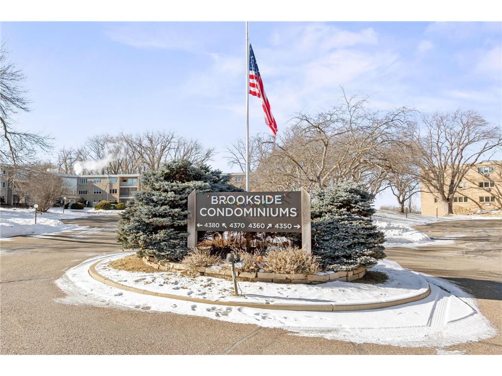 4350 Brookside Court #302 Edina MN 55436 - Meadowbrook 6673161 image24