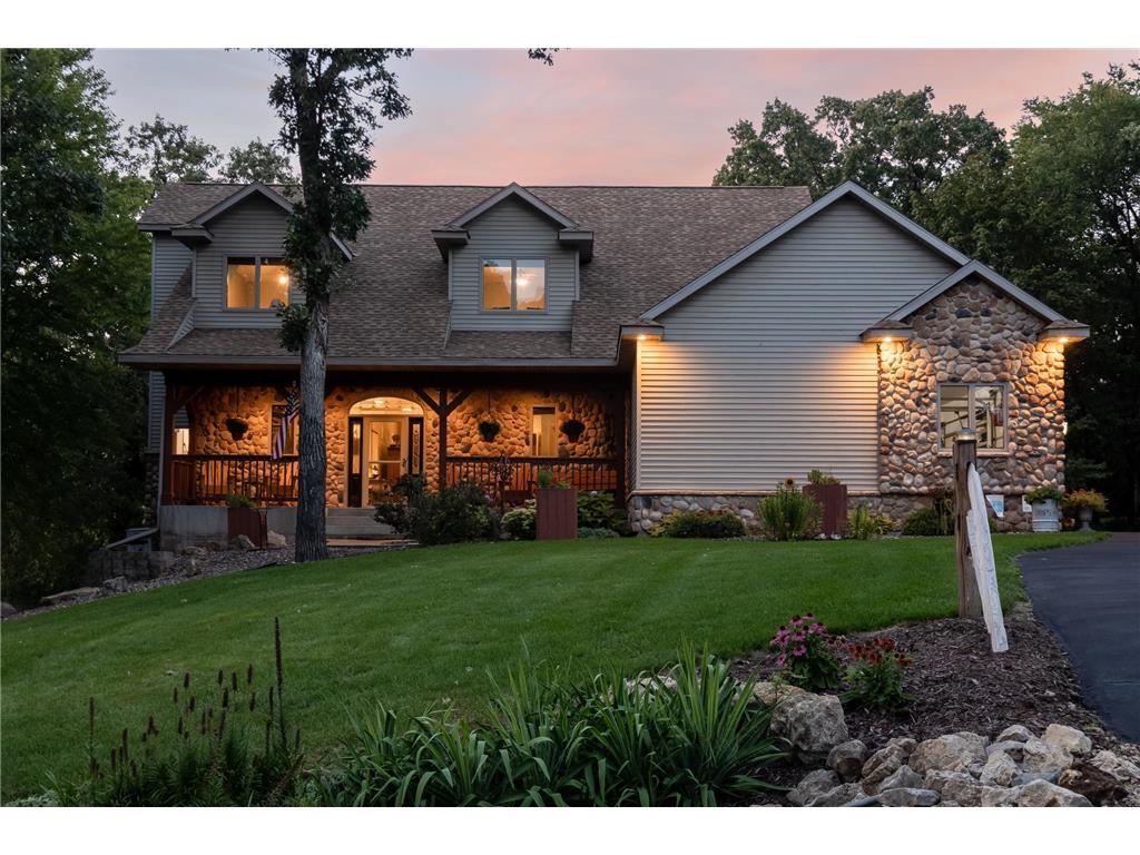 458 Carriage Lane Hudson WI 54016 6255274 image1