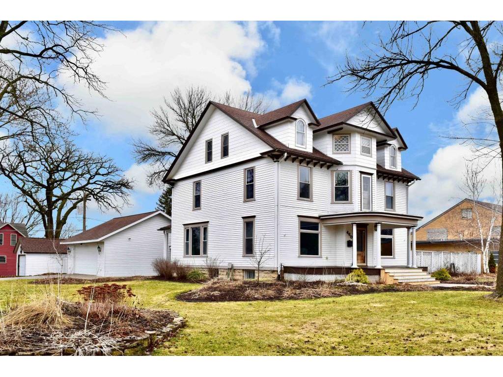 460 Saint Charles Avenue Saint Charles MN 55972 5545709 image1