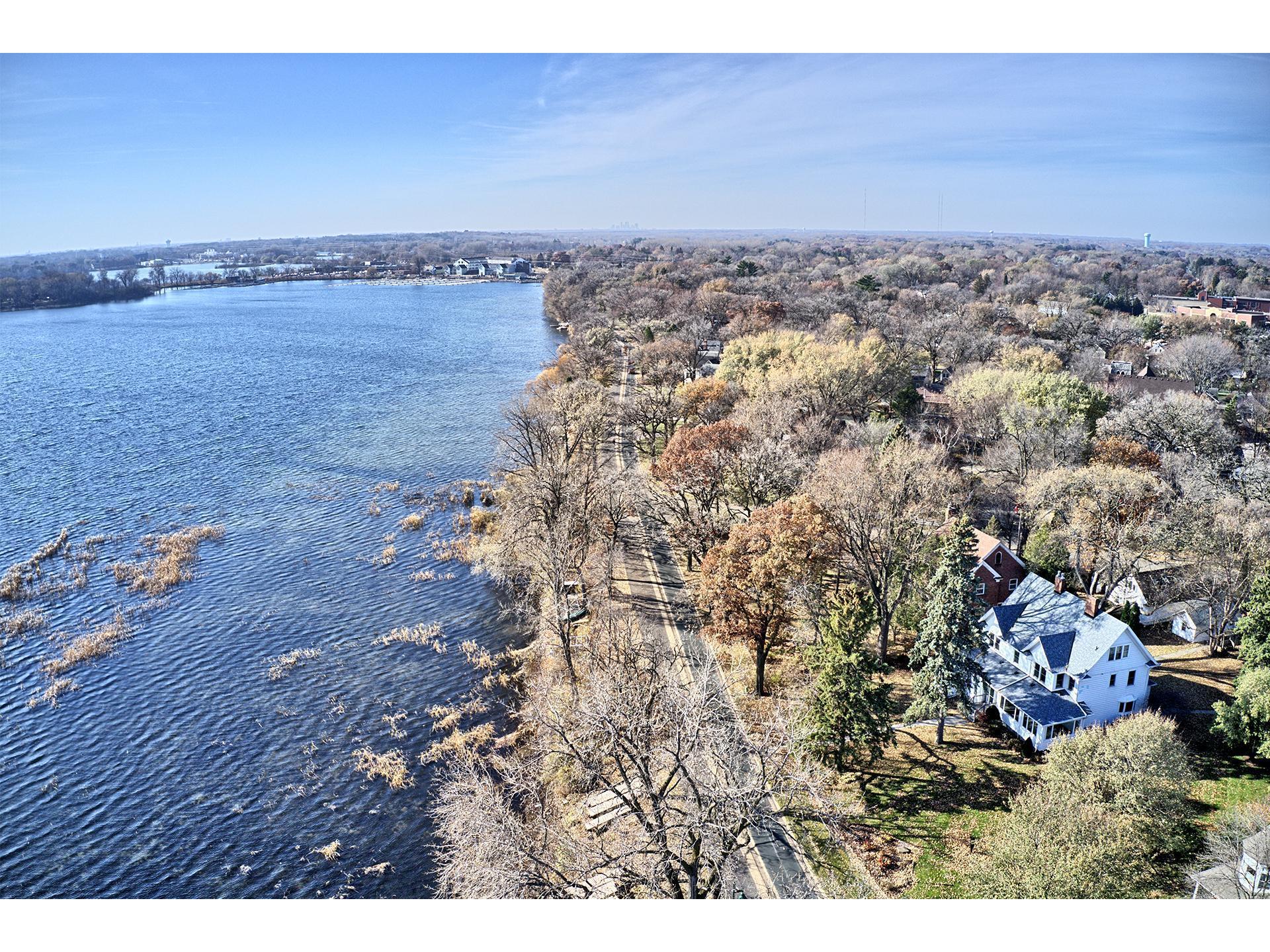 4669 Lake Avenue White Bear Lake MN 55110 - White Bear 5742740 image1