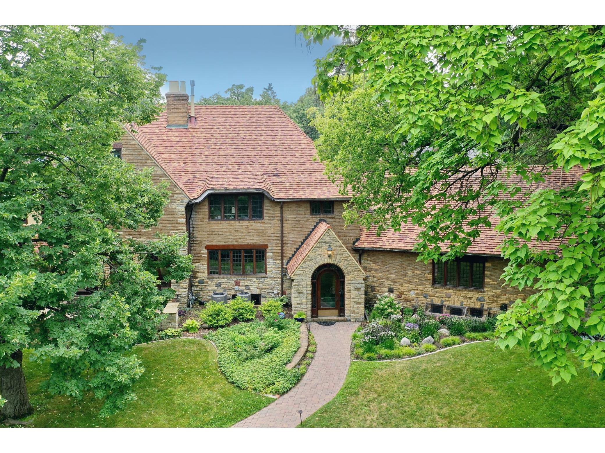 4861 Lake Harriet Parkway E Minneapolis MN 55409 - Harriet Lake 6027009 image1