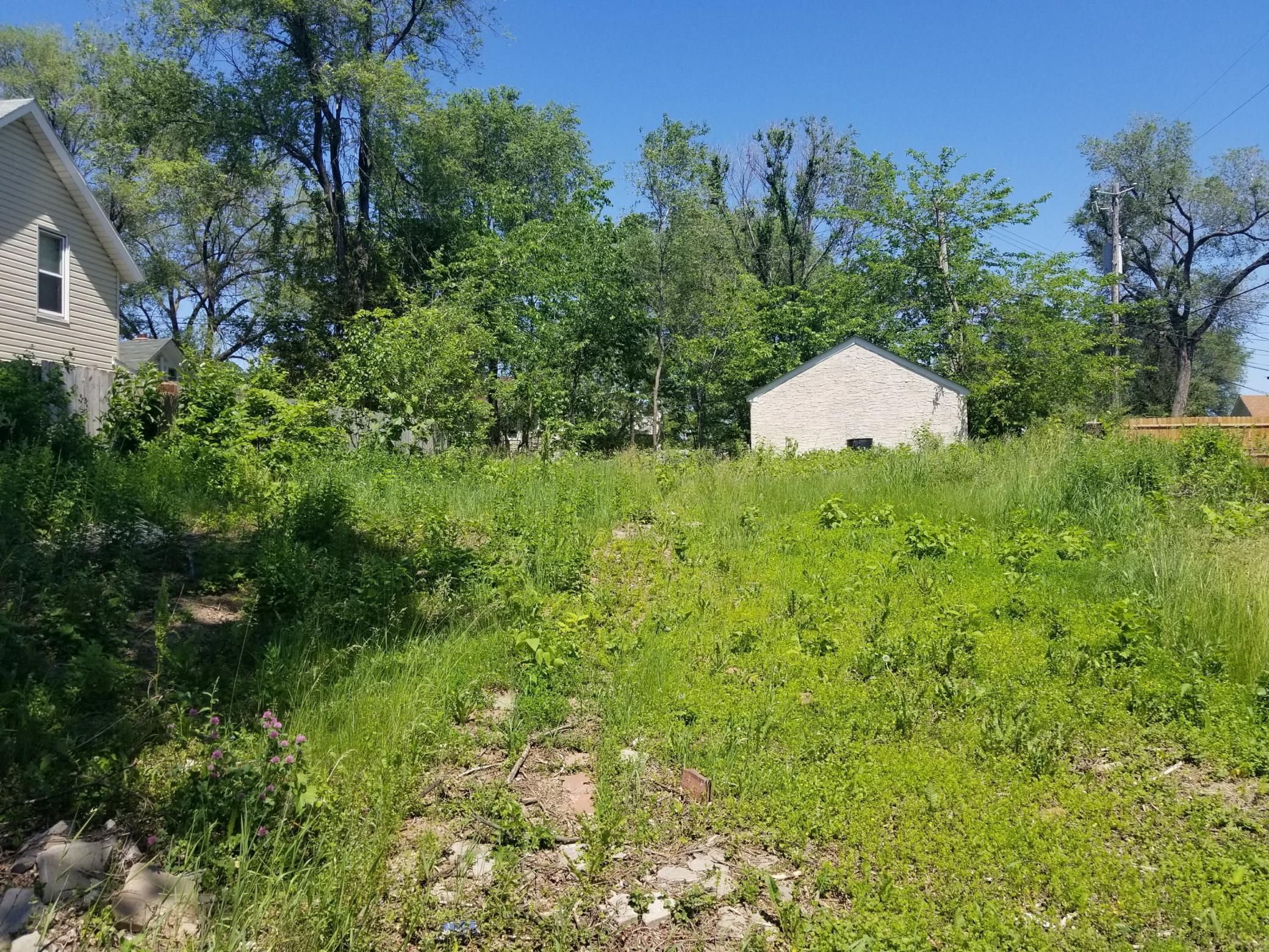 499 Minnehaha Avenue E Saint Paul MN 55130 5764779 image1