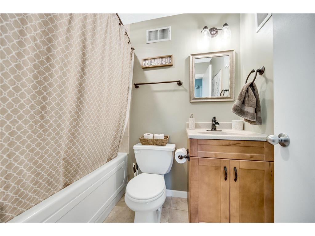 5045 Kagan Avenue NE Albertville MN 55301 6364977 image17