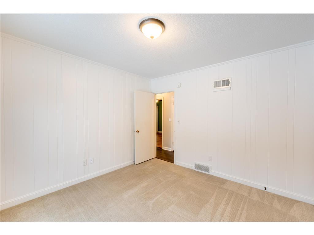 510 16th Street SW Rochester MN 55902 6349393 image16