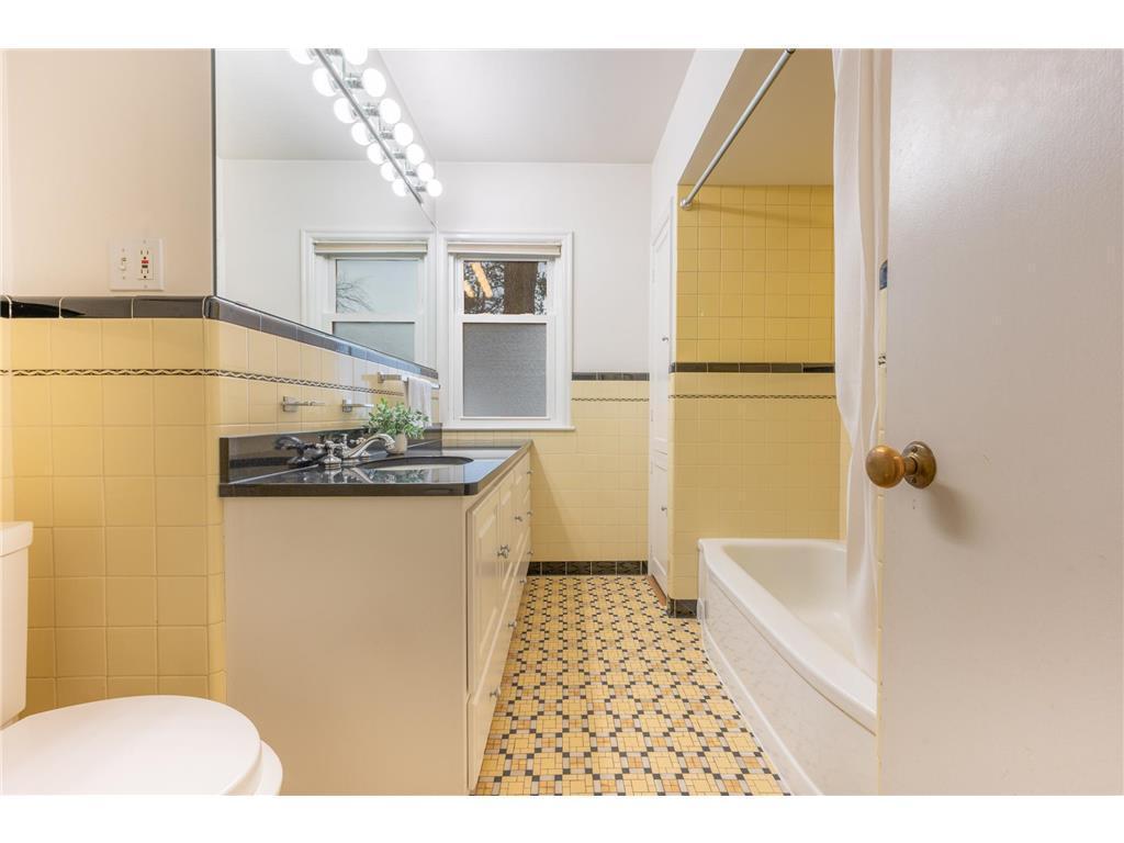 510 16th Street SW Rochester MN 55902 6349393 image18