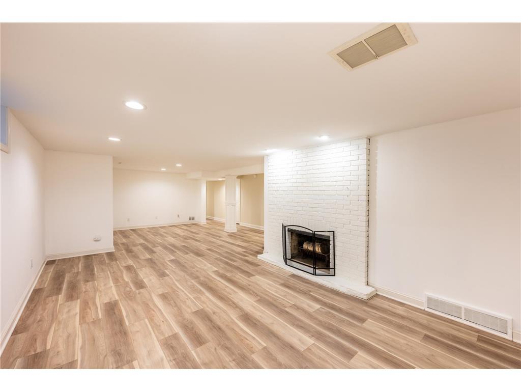 510 16th Street SW Rochester MN 55902 6349393 image25