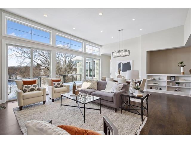 512 Oak Ridge Place Minnetonka MN 55305