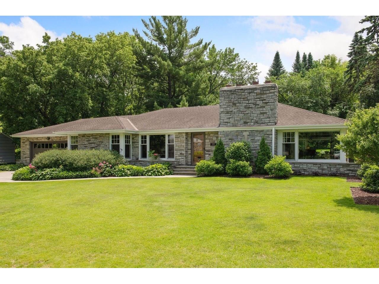 5229 Hollywood Road Edina MN 55436 5726866 image1