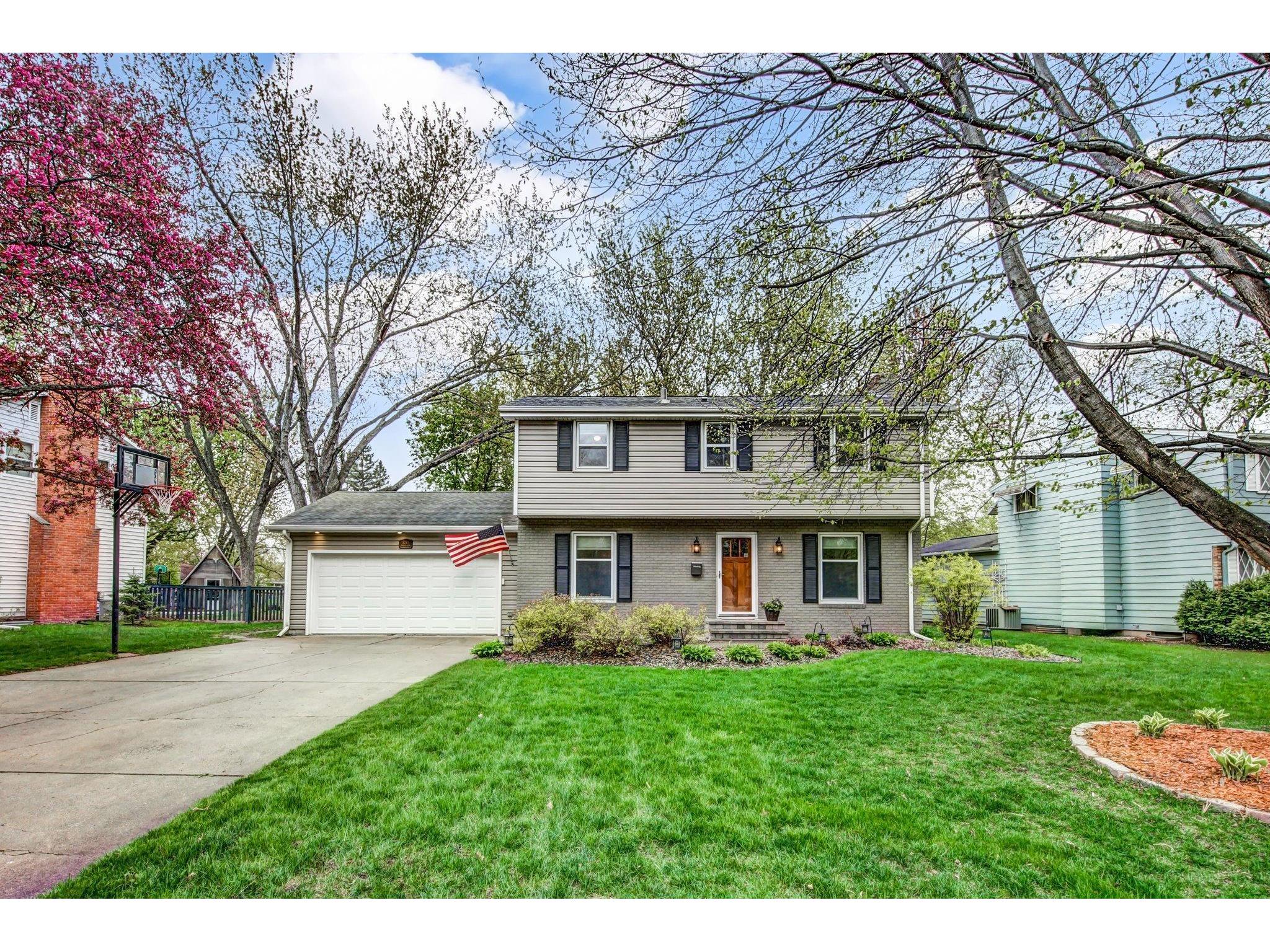 5241 Meadow Ridge Edina MN 55439 5697214 image1