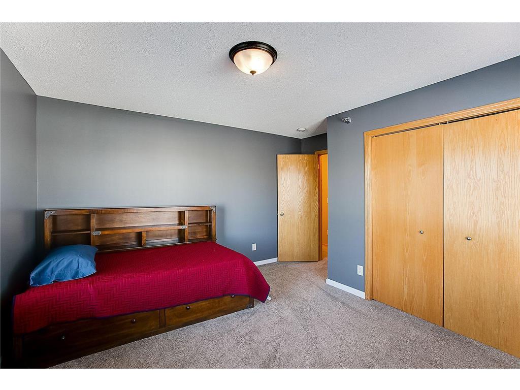 5315 107th Avenue N Brooklyn Park MN 55443 6316088 image16