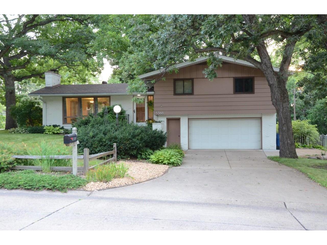 5368 Matterhorn Drive NE Fridley MN 55421 5644012 image1